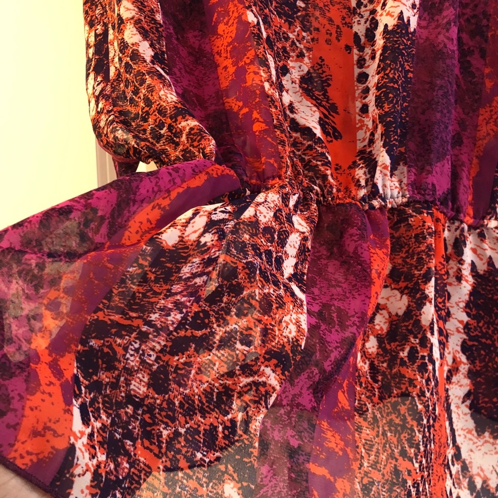 Ecko Unlimited flowy blouse - Picture 3 of 4